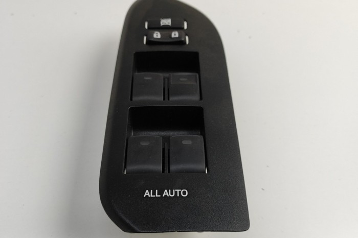 Buton geam ușă dreapta față TOYOTA LAND CRUISER _J15_ 2018 OEM: 74230-X1M00,74230X1M00 30379905