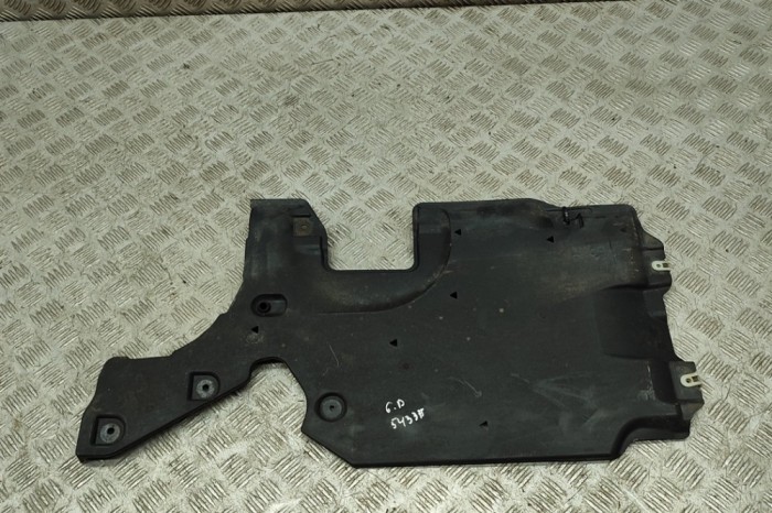 Scut motor dreapta spate BMW 8 Gran Coupe G16, F93 2021 OEM: 7495574 31354624