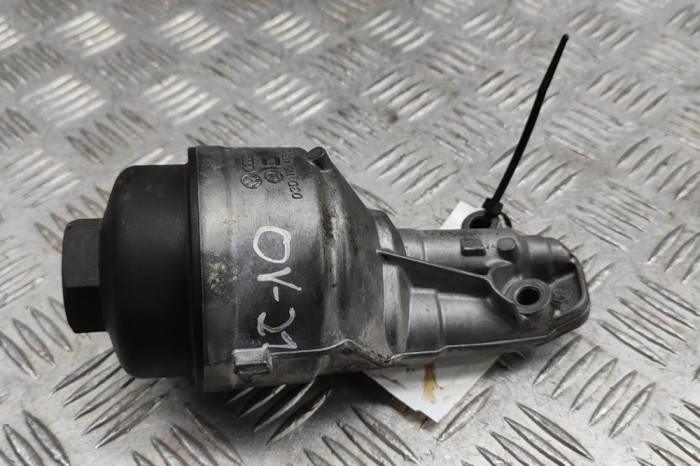 Carcasa filtru de ulei VW POLO 6R, 6C 2012 OEM: 03D115403D,6740173104 | 28296928
