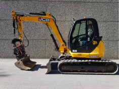 Mini excavator : JCB 8085 .Anul model: 2013 foto