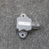 Senzor de impact st&acirc;nga față TESLA MODEL S 2017 OEM: 1005275-00-A 4082138