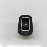 Buton geam ușă st&acirc;nga spate MERCEDES-BENZ CLA Coupe C118 2023 OEM: A1679050201,A1777203502 | 31985421