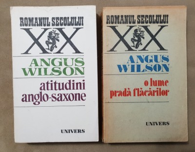 2 titluri ANGUS WILSON: Atitudini anglo-sacone / O lume pradă flăcărilor foto