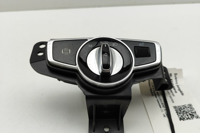Modul de control comutator faruri MERCEDES-BENZ X - Class 2018 OEM: A4709051700 | 31645910