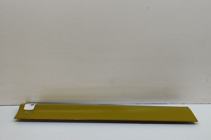 Bandou inferior ușă st&acirc;nga față VW T-CROSS C11 2024 OEM: 2GM854939N 31401534