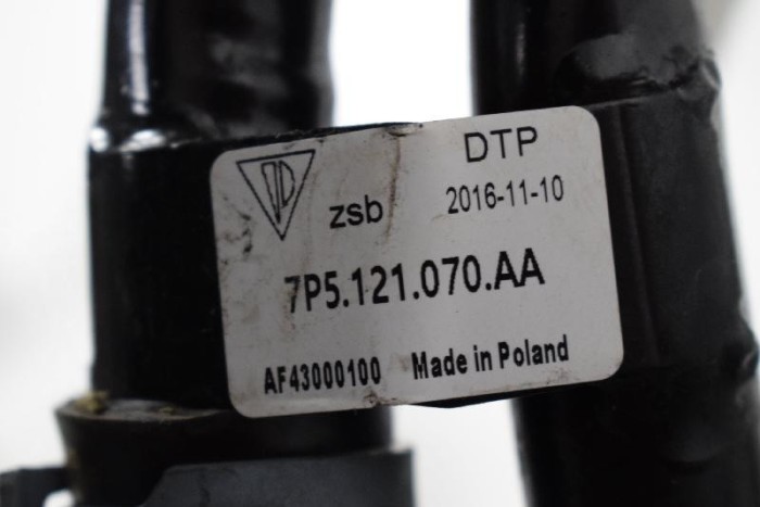 Furtun VW TOUAREG 7P5 2010 OEM: 7P6122157C 3360543