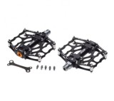 Set 2 pedale din aluminiu, filet 9/16,12 pini, culoare negru Cod:AWR0331