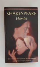 HAMLET - Shakespeare (edited by David Bevington) THE NEW BANTAM SHAKEPEARE