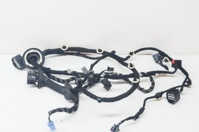 Cablaj ușă dreapta spate JAGUAR I-PACE X590 2020 OEM: J9D3-14632-SD 12185556
