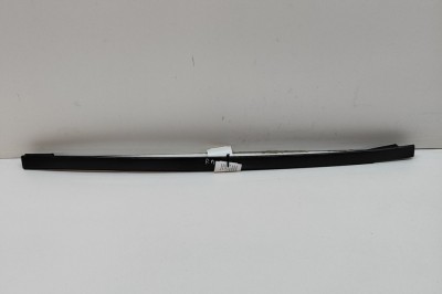 Ornament vertical parbriz dreapta BMW 5 Touring F11 2010 OEM: 7182278 | 22023653 foto