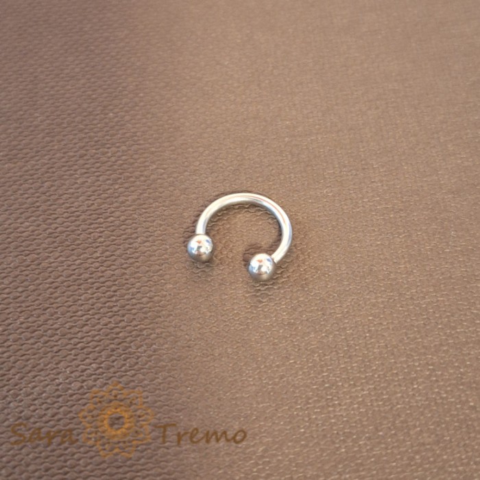 Piercing Potcoava din Titan cu Bile Mici