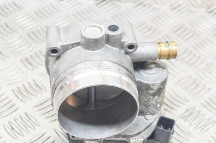 Corp clapetă BMW 1 F20 2013 OEM: 7597871,A2C53356724 12297046