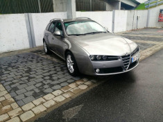 Alfa Romeo 159 sportwagon 1.9 JTD 120 cv 2006 volan stanga interior TI foto