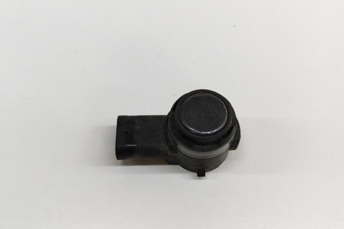 Senzor de parcare spate VW GOLF VII 5G1, BQ1, BE1, BE2 2014 OEM: 5Q0919275 28840388