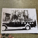 Fotografie de epoca , an 1920 ... ministrul O. Goga cu delegatia Romaniei la Praga , atelier fotografic Gevaert Ridax ( 8,5 x 12 cm )