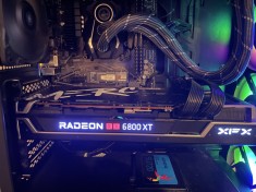 AMD Radeon RX 6800 XT GDDR6 16GB foto