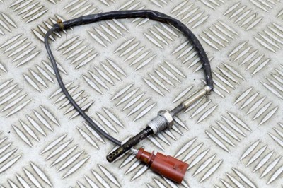 Senzor de temperatură AUDI A5 8T3 2013 OEM: 8K0906088 15843678 foto