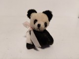 Urs panda vechi, vintage, de plush tip mohair (lana/ pure wool), Shanghai Dolls Factory SDF, China, pe clema, 7cm