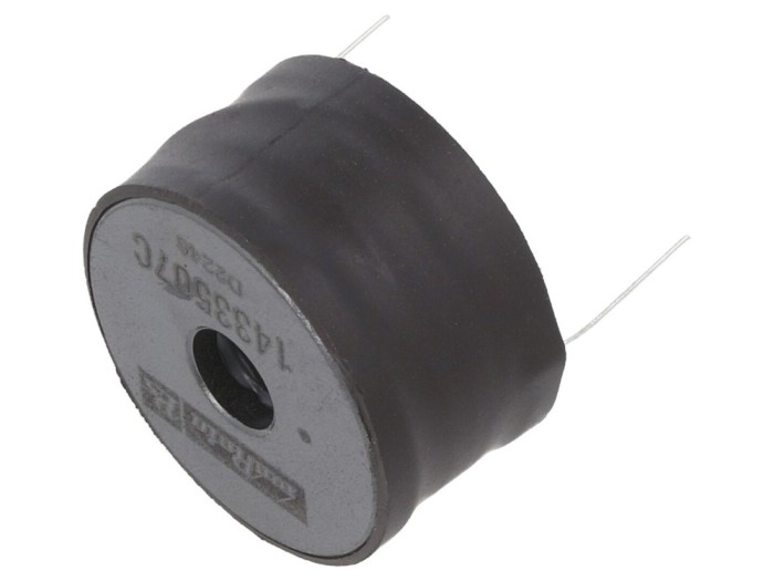 Inductor 3,3mH 0,7A vertical THT