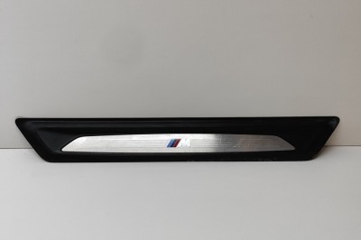 Ornament prag dreapta față BMW 3 F30, F80 2015 OEM: 8051037 | 22308503 foto