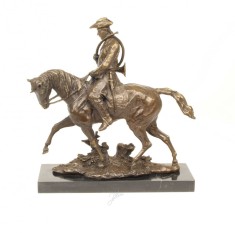 Ludovic al XV-lea călare-statueta din bronz pe un soclu din marmura YY-67