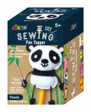 Set de cusut DIY - decoratiune topper pentru creion - Panda, Avenir