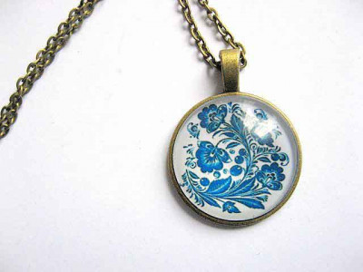 Design flori albastre stilizate, colier cu pandantiv cu motiv floral 28937 foto