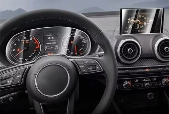 Audi Q2 2022-2024 ecran navigatie + display ceasuri folie protectie King Protection foto