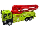 Macheta camion pompa beton 17 cm metal si plastic brat extensibil roti functionale sunet si lumini