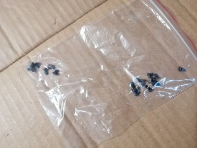 suruburi surub HP 255 g2 &amp;amp; 250 G2 15-D, 15-A foto