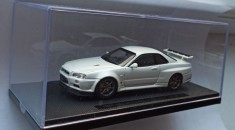 Macheta Nissan Skyline GT-R (R34) V Spec II 2000 alb - Ebbro 1/43