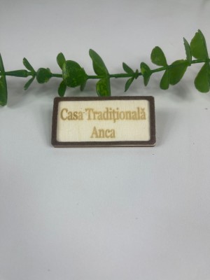 Ecusoane personalizate din lemn,fetru,lemn combinat cu fetru foto