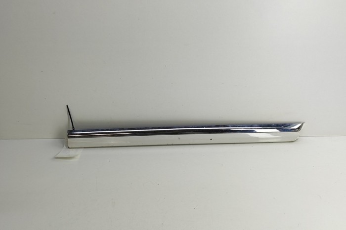 Bandou ușă st&acirc;nga spate VW PASSAT Variant B7 365 2012 OEM: 3AA854949A | 30189331