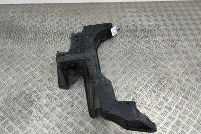 Scut motor dreapta spate LEXUS UX _AA1_, _AH1_, _MA1_ 2022 OEM: 58390-76010,57627-76020 29632787 foto