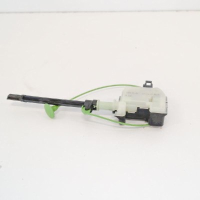 &amp;Icirc;ncuietoare capac rezervor VOLVO V60 2011 OEM: 861131-36 3228170 foto