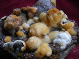 Specimen minerale - OUA DE SIDERIT SI DOLOMIT (BB1), Ou