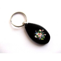 breloc pe lemn , flori de camp 38657