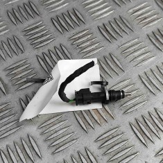 Senzor de temperatură lichid de răcire PORSCHE Taycan 2022 OEM: 079919523B | 31861465