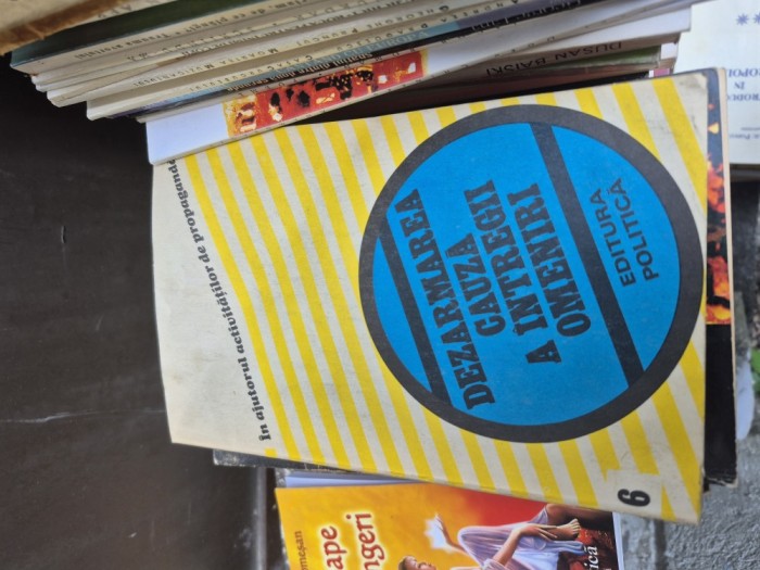 Dezarmarea vintage