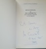 MIRCEA MORARIU CU ION CARAMITRU DE LA HAMLET LA HAMLET SI MAI DEPARTE (AUTOGRAF)
