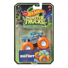 Masinuta Monster Trucks, Hot Wheels, Glow in the Dark, 1:64, Bigfoot, HRB05