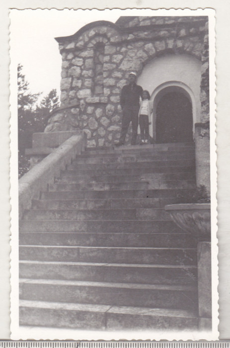 bnk foto - Campulung Muscel - Mausoleul de la Mateiaș, - 1973
