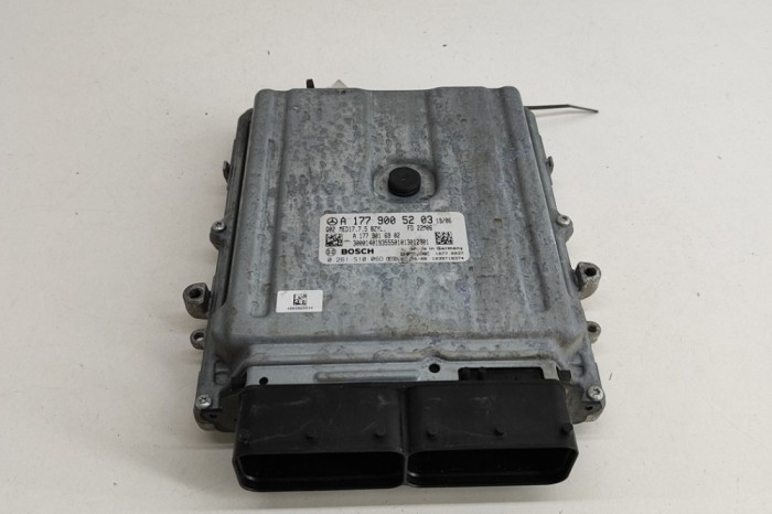 Unitate de control motor ASTON MARTIN DB11 2022 OEM: A1779005203,A1779016902,0261S1006D 25939282