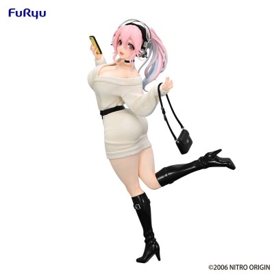 Super Sonico Trio-Try-iT PVC Statue Winter Memory Ver. 21 cm foto