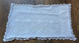 FATA DE PERNA DECORATIVA VINTAGE LUCRATĂ ȘI CROȘETATĂ MANUAL