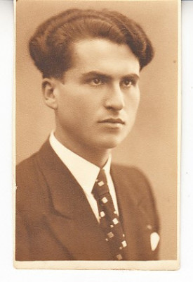 M1 F24 - FOTO - fotografie foarte veche - student teologie - 1934 foto