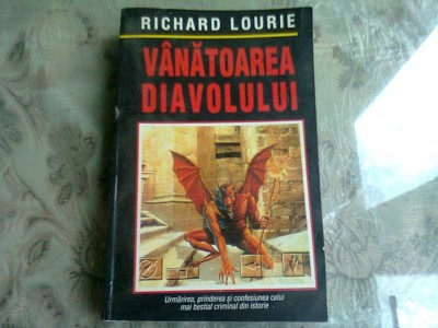 Vanatoarea Diavolului, Richard Lourie foto