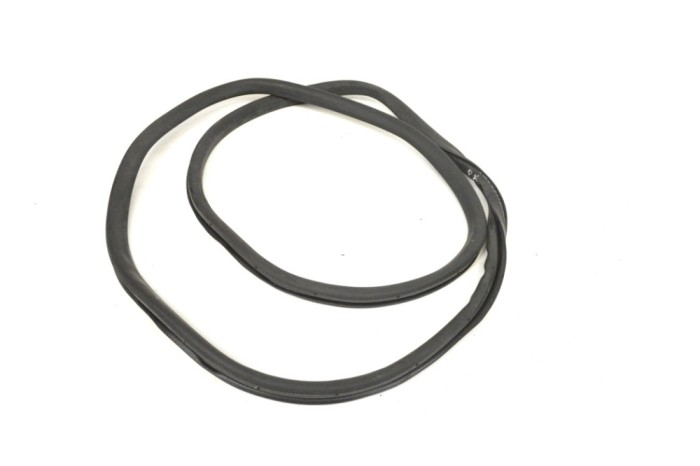 Garnitura ușă st&acirc;nga față VW PASSAT Variant B7 365 2011 OEM: 3C4867911B 13776281