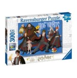 Cumpara ieftin Puzzle Harry Potter scoala de magie, 300 piese