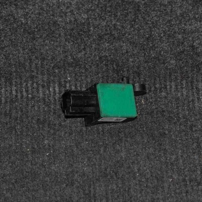 Senzor de impact dreapta spate VW PASSAT Variant B6 3C5 2010 OEM: 5N0959351B | 2183188 foto